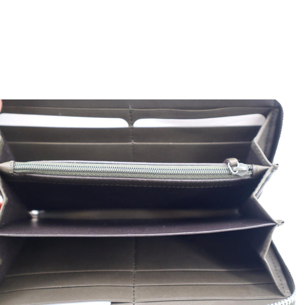 GUCCI GG Leather Zippy Wallet Brown 233025