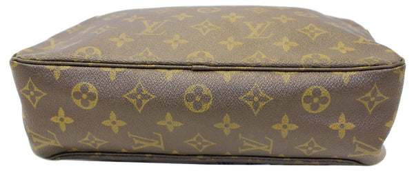 LOUIS VUITTON Monogram Trousse Toilette 28 Clutch Pouch