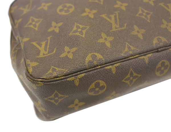 LOUIS VUITTON Monogram Trousse Toilette 28 Clutch Pouch