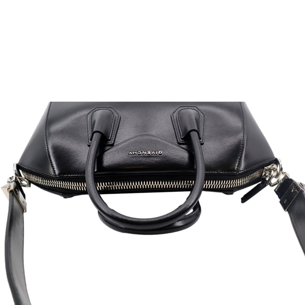 GIVENCHY Antigona Medium Calfskin Leather Shoulder Bag Black