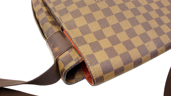 LOUIS VUITTON Damier Ebene Bastille Messenger Bag