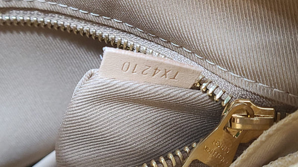 LOUIS VUITTON Graceful MM Monogram Canvas Shoulder Bag Brown