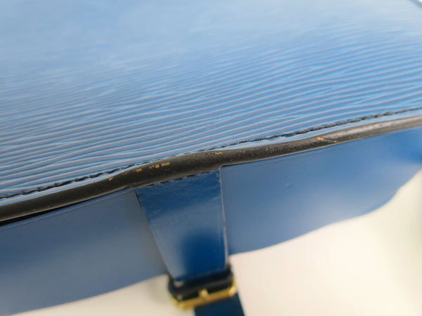 LOUIS VUITTON Cartouchiere Epi Leather Blue Toledo Shoulder Bag