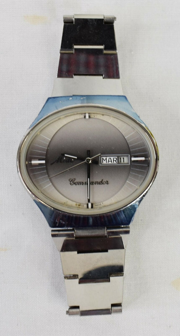 MIDO Commander 1980 Day Date Men's Stainless Steel Watch Light Grey Dial 41MM