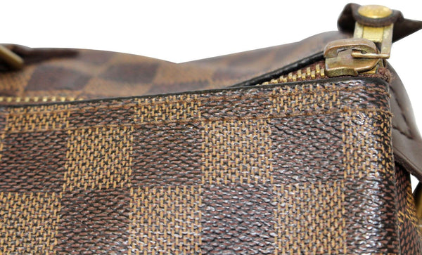 LOUIS VUITTON Damier Ebene Speedy 30 Satchel Bag