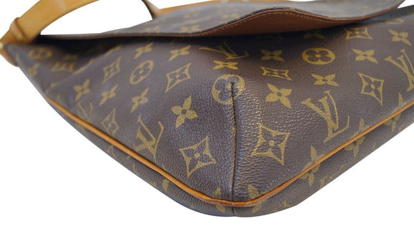 LOUIS VUITTON Musette Salsa GM Monogram Shoulder Bag