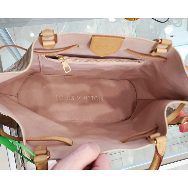 LOUIS VUITTON Girolata Damier Azur Shoulder Bag White