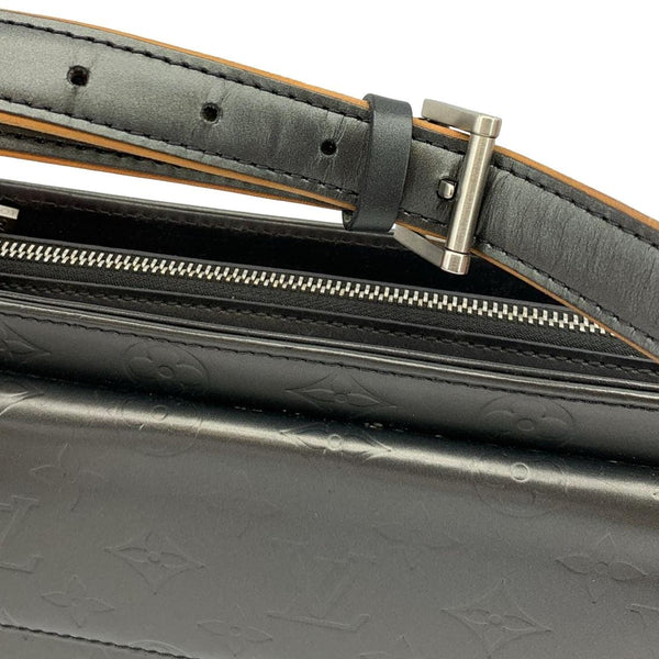 LOUIS VUITTON Leather Shoulder Bag Black  zip look