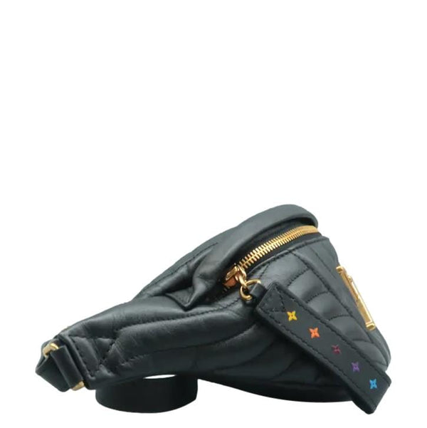 LOUIS VUITTON New Wave Bumbag Black right sidelook