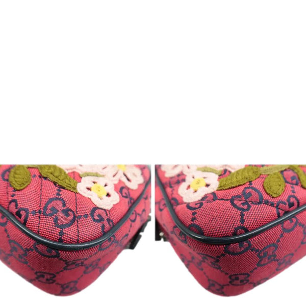 GUCCI GG Marmont Small Monogram Shoulder Bag Red corne rlook