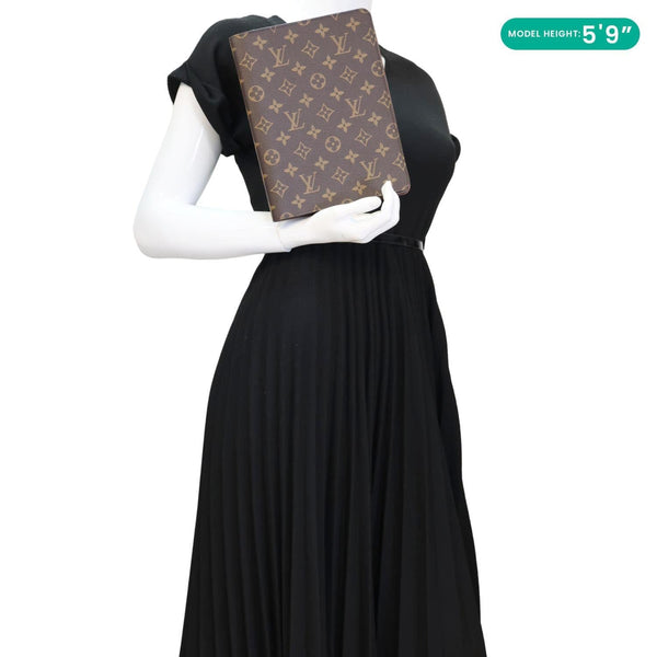 Louis Vuitton Desk Agenda Brown Monogram Planner Cover - Model Holding