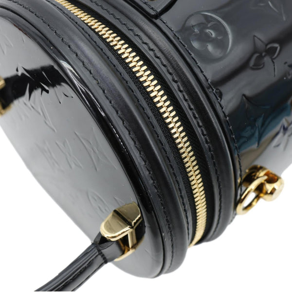 LOUIS VUITTON Cannes Magnetique Monogram Vernis Shoulder Bag Black