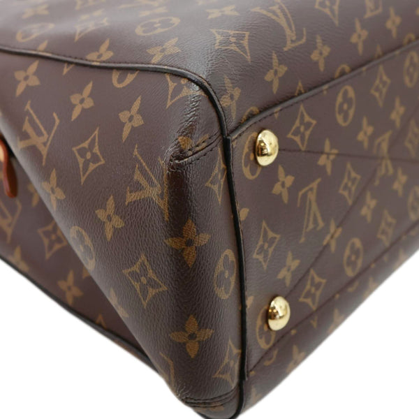 Louis Vuitton Montaigne MM Monogram Canvas Shoulder Bag Brown