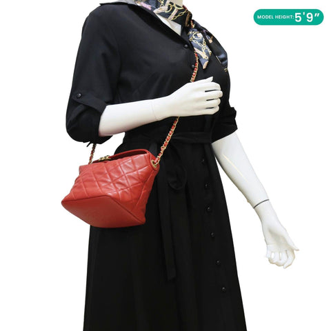 CHANEL Perfect Meeting Quilted Leather Hobo Bag Red