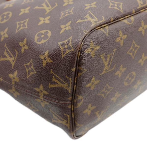 LOUIS VUITTON Neverfull MM Monogram Canvas Tote Bag Brown