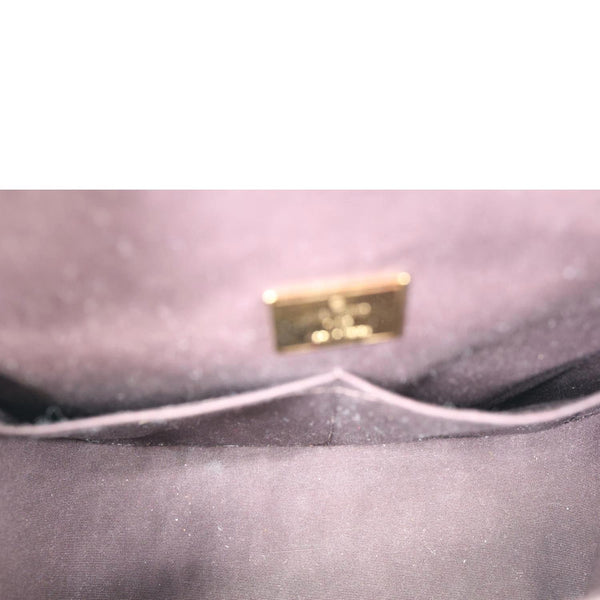 LOUIS VUITTON Pasadena Monogram Vernis Leather Shoulder Bag Amarante