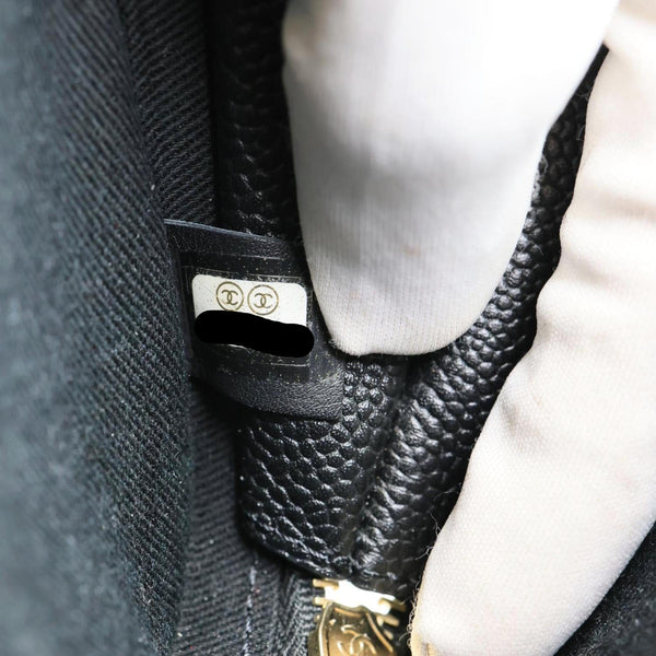 CHANEL Chic Affinity Stitched Caviar Leather Waist Bag Black