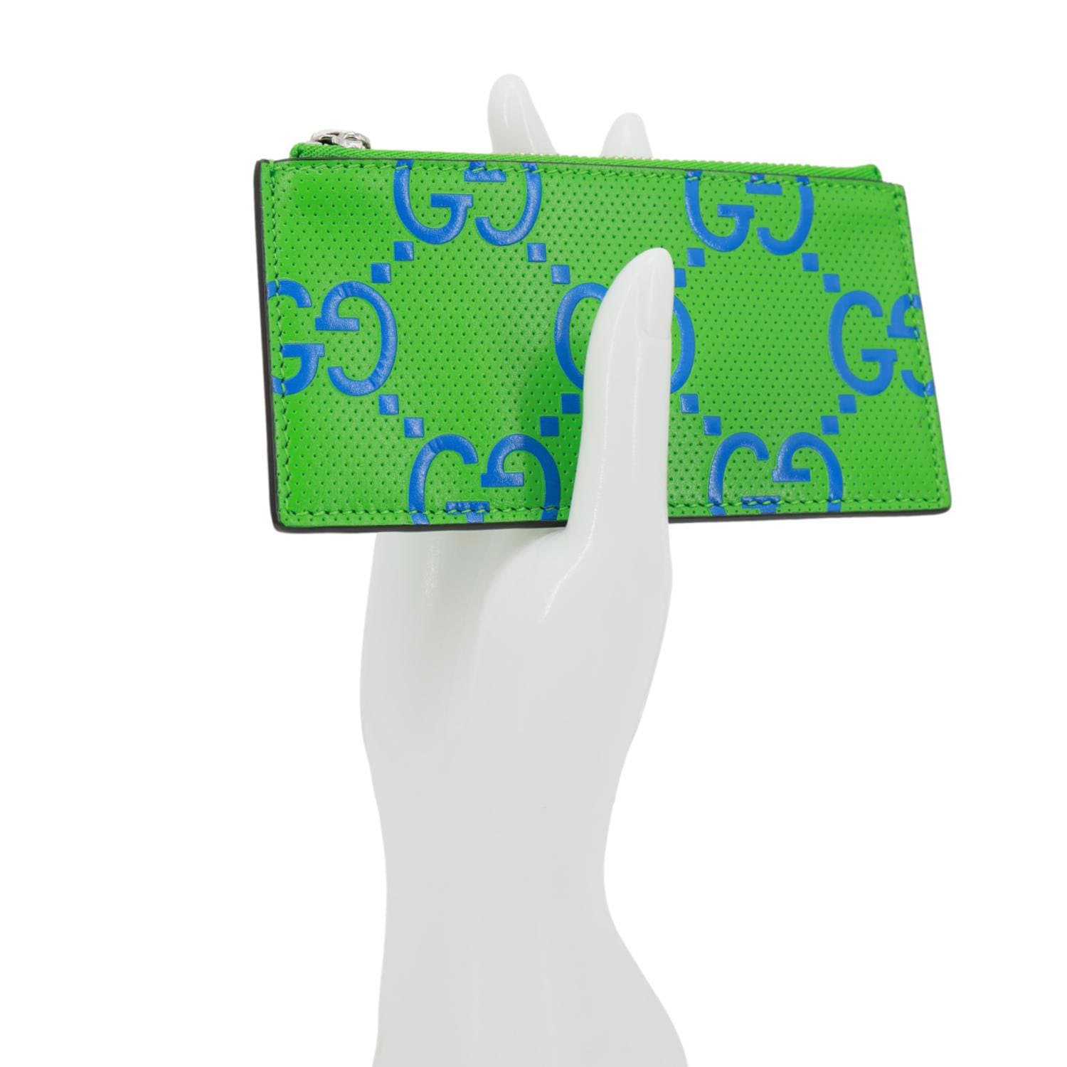 GUCCI GG Embossed Leather Zip Card Case Green 725550