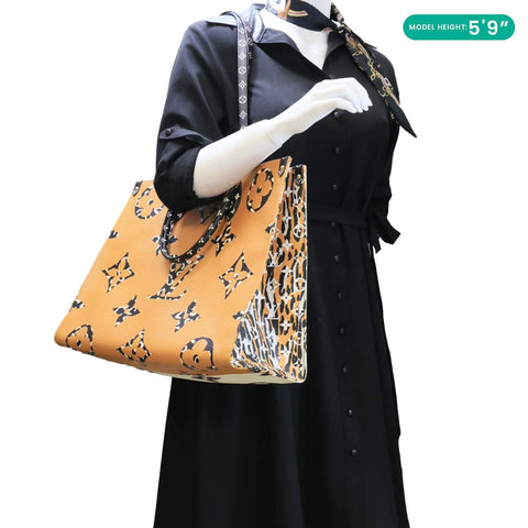 LOUIS VUITTON Onthego Jungle GM Giant Monogram Canvas Tote Shoulder Bag White