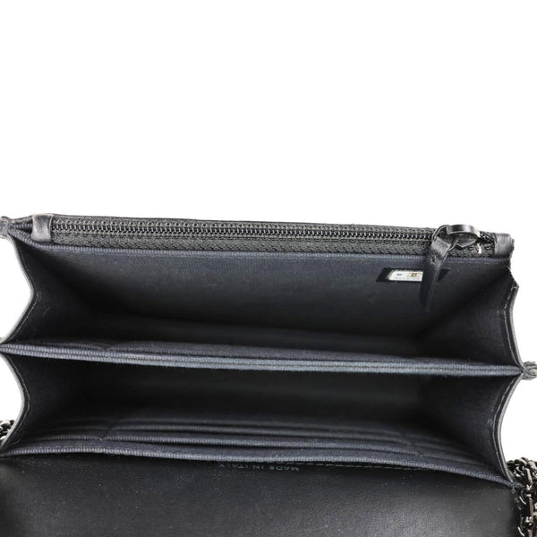 CHANEL Reissue Chevron Leather Wallet On Chain Black