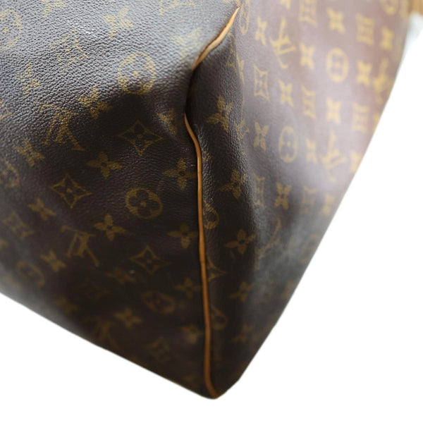 LOUIS VUITTON Keepall 55  Monogram Canvas Travel Bag Brown
