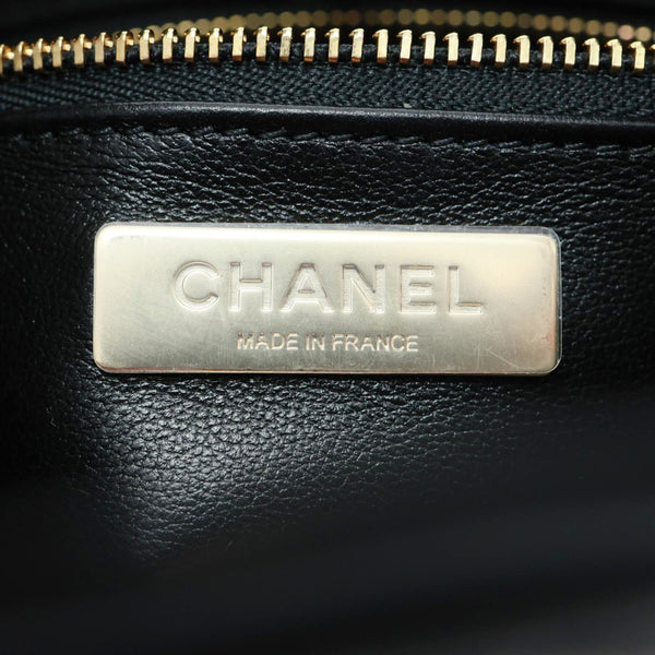 CHANEL Mini 31 Quilted Calfskin Patent Leather Shopping Crossbody Bag Green