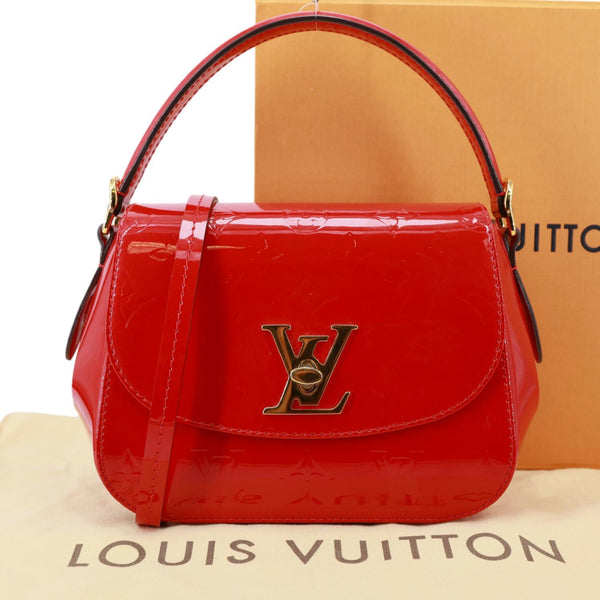 LOUIS VUITTON Pasadena Monogram Vernis Leather Shoulder Bag Red