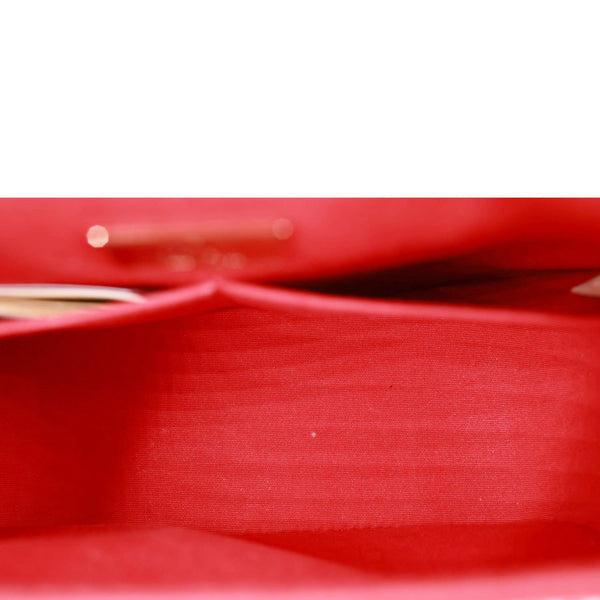LOUIS VUITTON Pasadena Monogram Vernis Leather Shoulder Bag Red