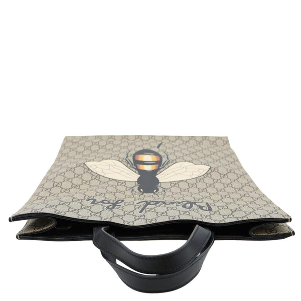 GUCCI Bee Blind For Love Print Soft GG Supreme Canvas Vertical Tote Bag Beige 450950