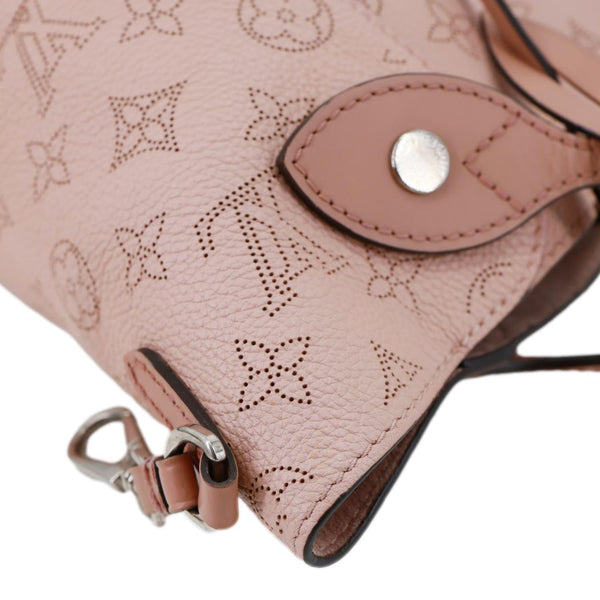 LOUIS VUITTON Hina PM Mahina Leather Crossbody Bag Magnolia