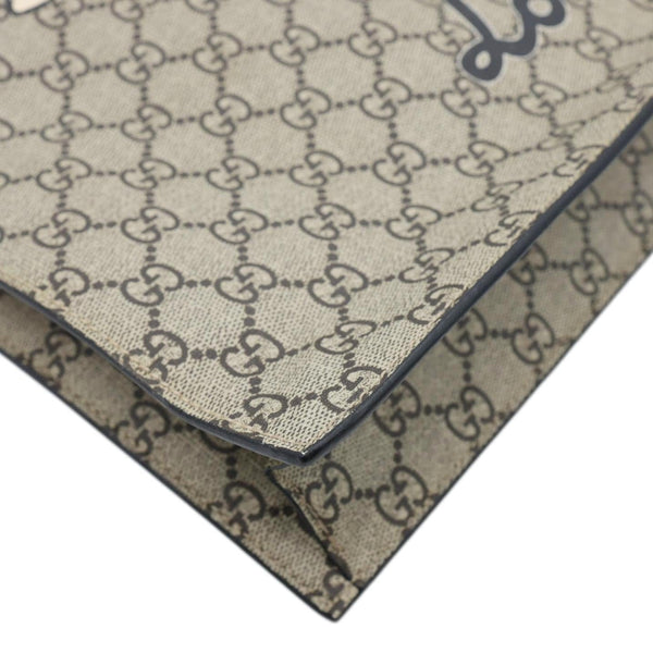 GUCCI Bee Blind For Love Print Soft GG Supreme Canvas Vertical Tote Bag Beige 450950
