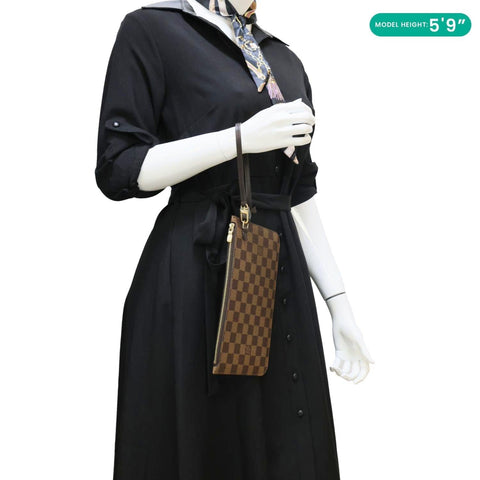 LOUIS VUITTON Neverfull Damier Ebene Wristlet Pouch Brown