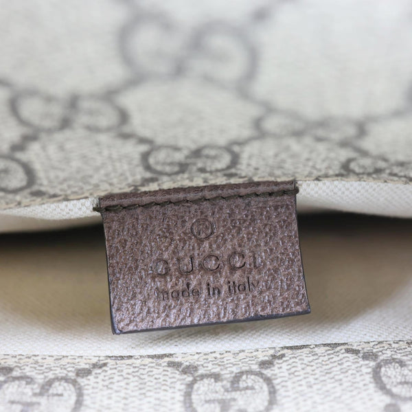 GUCCI Neo Vintage Web GG Supreme Canvas Messenger Bag Beige 495654
