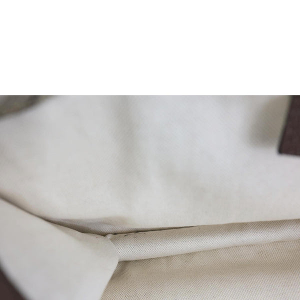 GUCCI Neo Vintage Web GG Supreme Canvas Messenger Bag Beige 495654