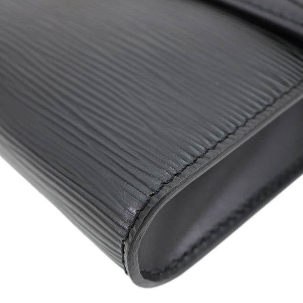 LOUIS VUITTON Arche Pochette Epi Leather Shoulder Bag Black