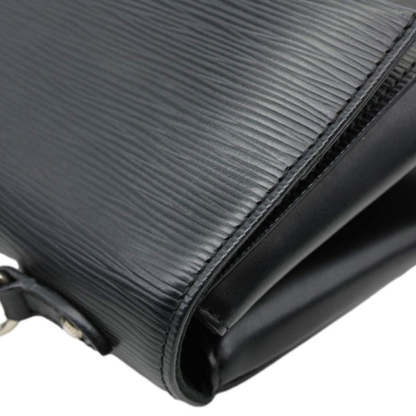 LOUIS VUITTON Cluny MM Epi Leather Top Handle Shoulder Bag Black