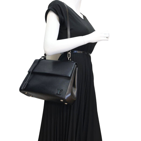 LOUIS VUITTON Cluny MM Epi Leather Top Handle Shoulder Bag Black