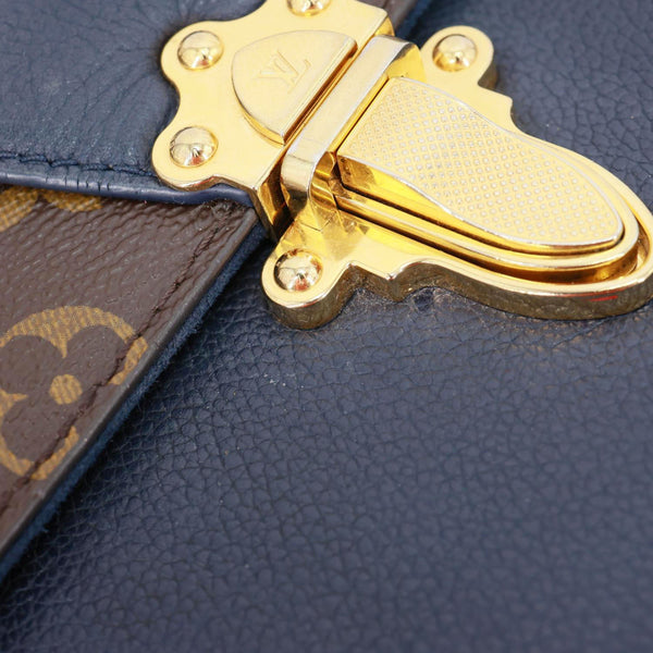 LOUIS VUITTON Victoire Monogram Canvas Chain Shoulder Bag Marin