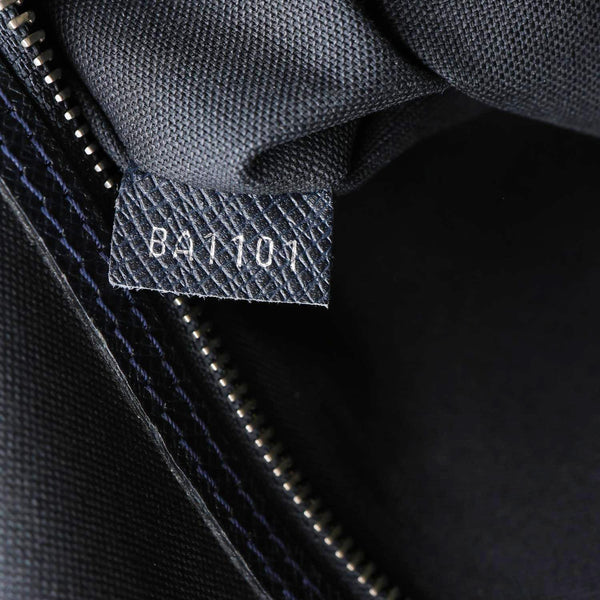 LOUIS VUITTON Roman Taiga Leather Shoulder Bag Black