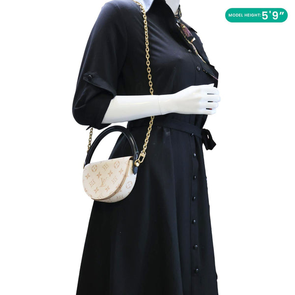 LOUIS VUITTON Pico Looping Monogram Dune Shoulder Bag Cream