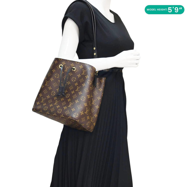 LOUIS VUITTON Neonoe MM Monogram Canvas Shoulder Bag Black