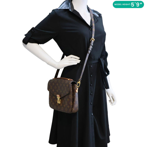 LOUIS VUITTON  Metis Pochette Monogram Canvas Crossbody Bag Brown