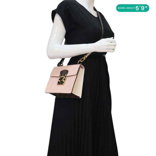 LOUIS VUITTON Spring Street Monogram Vernis Leather Shoulder Bag Rose Ballerine