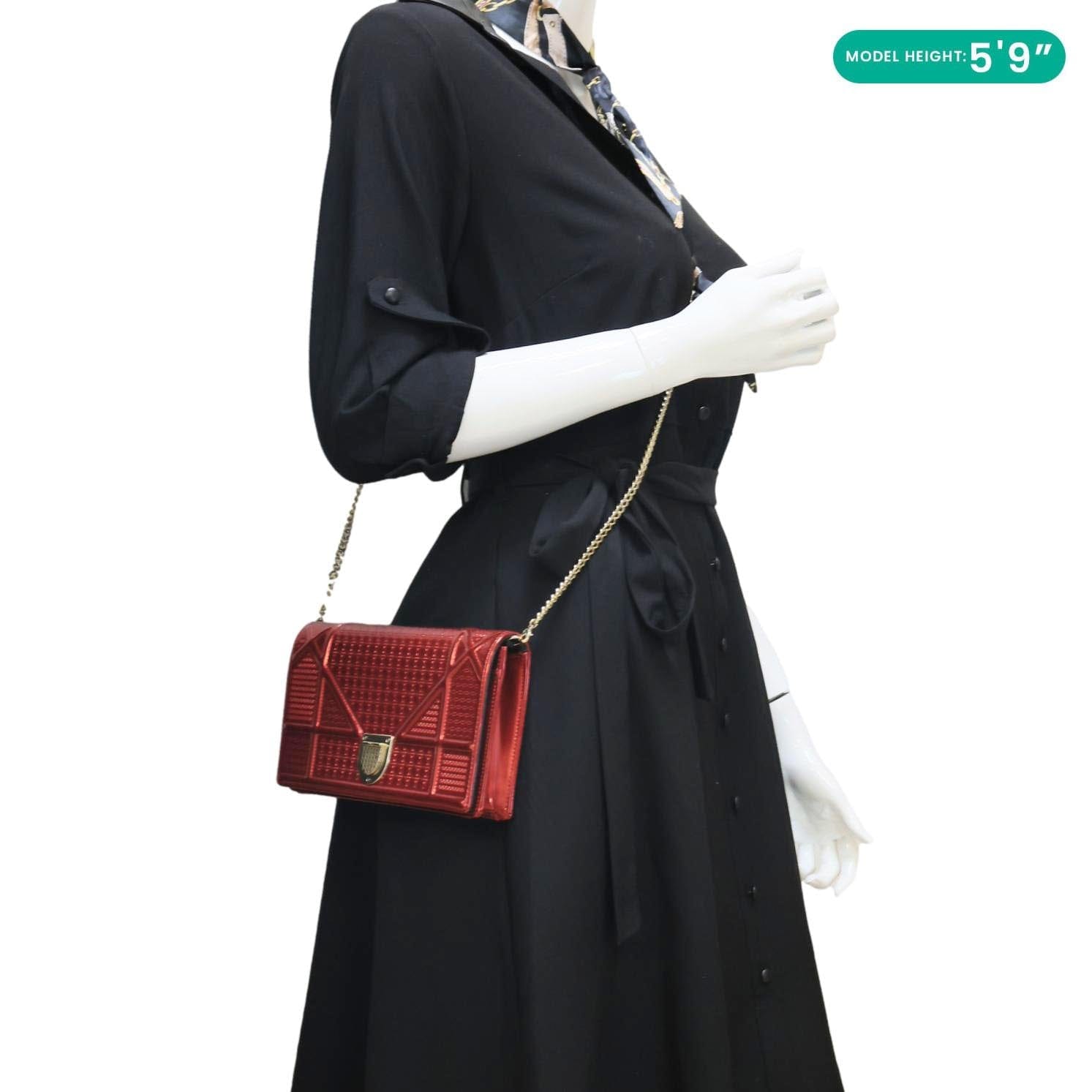 Dior - Diorama Wallet On Chain Clutch In Red Metallic Calfskin With Micro-cannage Motif. Material: Metallic leather Dior - Diorama Wallet On Chain Clutch In Red Metallic Calfskin With Micro-cannage Motif. Material: Metallic leather