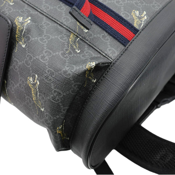 GUCCI GG Supreme Tiger Backpack Black 495563
