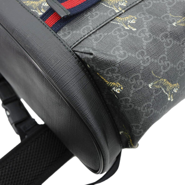 GUCCI GG Supreme Tiger Backpack Black 495563