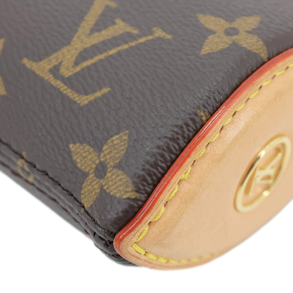 LOUIS VUITTON Trette Pochette Monogram Canvas Crossbody Bag Brown
