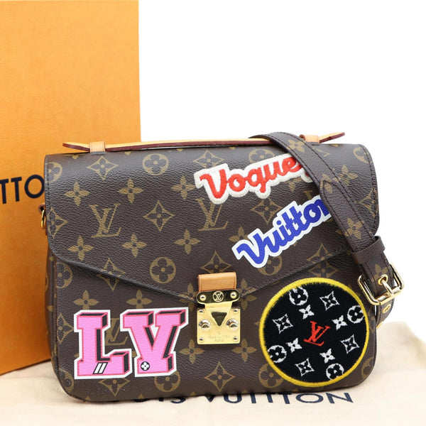 LOUIS VUITTON Metis Pochette Patches Monogram Canvas Crossbody Bag Brown