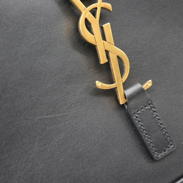 YVES SAINT LAURENT Le 5 à 7 Smooth Leather Shoulder Bag Black