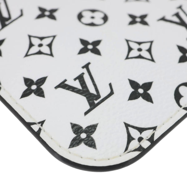 LOUIS VUITTON Neverfull Pochette Monogram Canvas Wristlet White